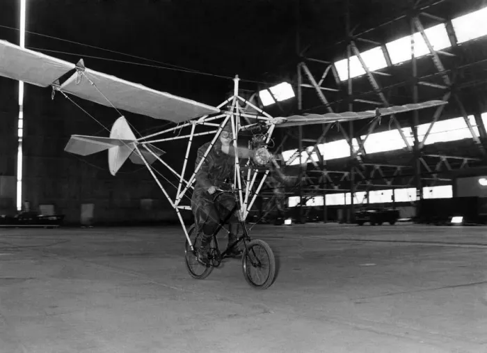 Framed Print : A Flying Bike in action at the Royal Tournament at the Earls Court Exhibition Centre Framed Print : A Flying Bike in action at the Royal Tournament at the Earls Court Exhibition Centre