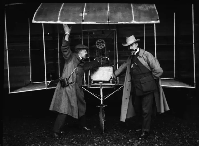 Framed Print : A flying machine built by Mr E Mines, an engineer, at a Doncaster flying meeting in 1909 Framed Print : A flying machine built by Mr E Mines, an engineer, at a Doncaster flying meeting in 1909