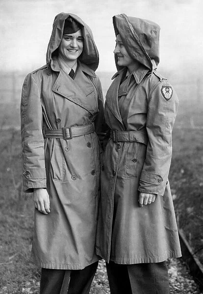 Flying nurses of the USaF Ninth Troop Carrier Command, wearing special mac coats