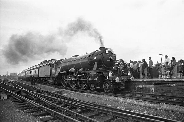 The Flying Scotsman arriving at Didcot, Oxfordshire, 15th June 1974 Gentle giant