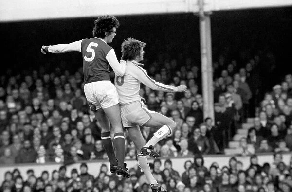 Football: Arsenal (1) vs. Leeds United (1). Division I. January 1977 77-00029
