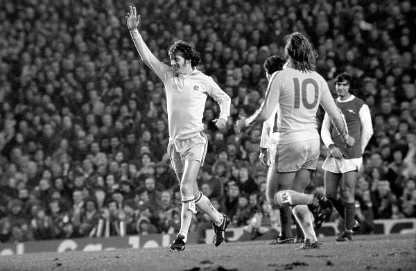 Football: Arsenal (1) vs. Leeds United (1). Division I. January 1977 77-00029-029