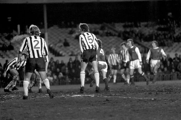 Football: Arsenal (4) vs. Newcastle United (0). March 1975 75-01516-051
