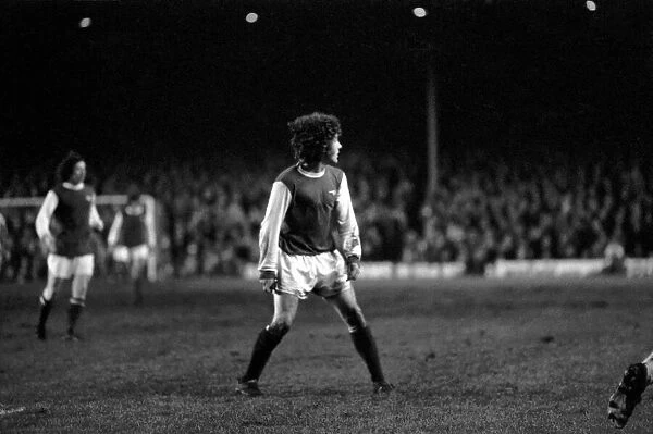 Football: Arsenal (4) vs. Newcastle United (0). March 1975 75-01516-063