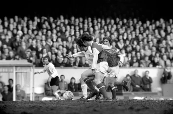 Framed Print : Football: Arsenal F. C. (2) vs. Liverpool F. C. (0). February 1975 75-00618-019