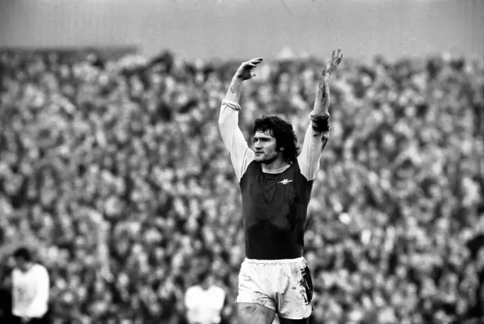Framed Print : Football: Arsenal F. C. (2) vs. Liverpool F. C. (0). February 1975 75-00618-001 Framed Print : Football: Arsenal F. C. (2) vs. Liverpool F. C. (0). February 1975 75-00618-001