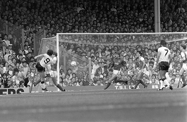 Football Arsenal v Manchester United August 1985 Mark Hughes of Manche shooting
