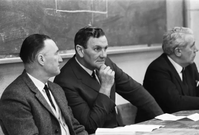 Framed Print : Football Association teach-in at Leeds University with Sheffield United manager John Framed Print : Football Association teach-in at Leeds University with Sheffield United manager John