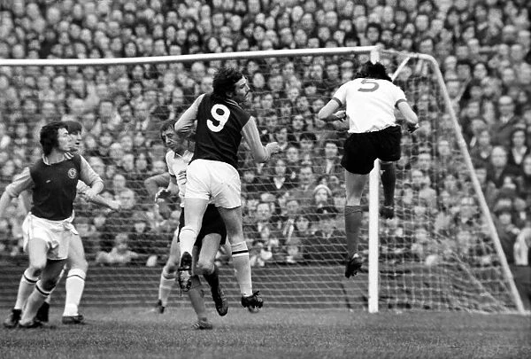 Football: Aston Villa F. C. (2) vs. Manchester United F. C. (0). February 1975 75-01047-076