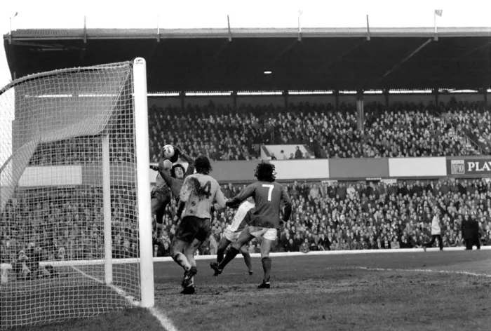 Framed Print : Football. Birmingham F. C. vs. Everton F. C. Scenes during the match