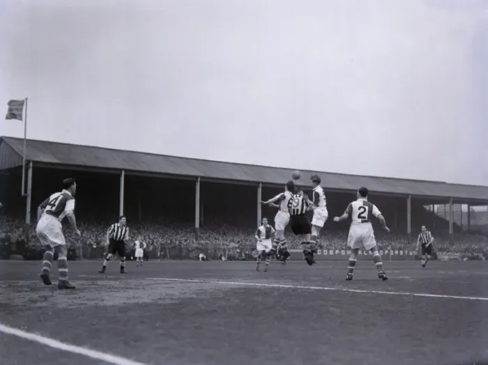 Framed Print : Football Blackburn v Newcastle Utd SP 30  /  3  /  1952 C1628  /  1