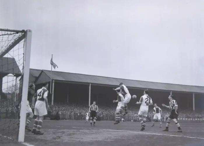 Framed Print : Football Blackburn v Newcastle Utd SP 30 / 3 / 1952 C1628 / 2 Framed Print : Football Blackburn v Newcastle Utd SP 30 / 3 / 1952 C1628 / 2