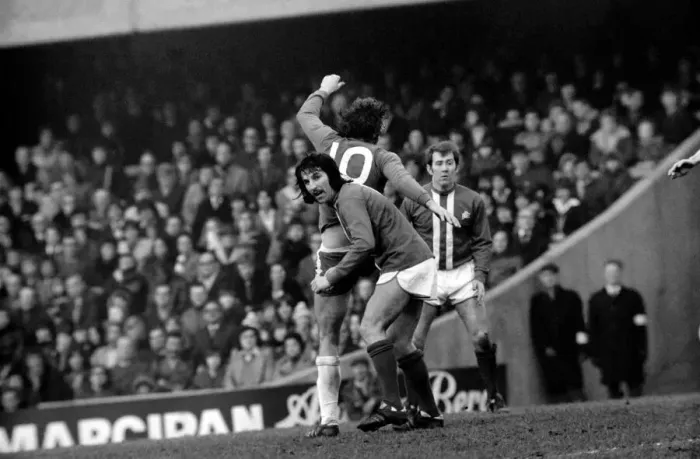 Framed Print : Football: Chelsea F. C. vs. Birmingham F. C. February 1975 75-00764-041