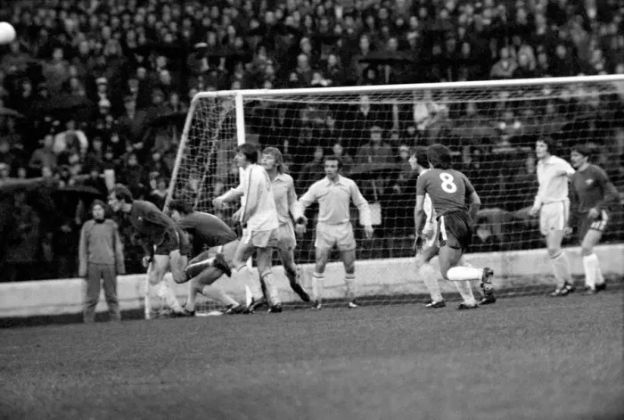 Framed Print : Football: Chelsea F. C. vs. Leeds United F. C. Scenes during the match Framed Print : Football: Chelsea F. C. vs. Leeds United F. C. Scenes during the match