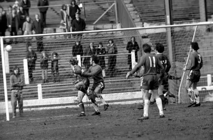 Framed Print : Football: Chelsea F. C. vs. Middlesboro F. C. March 1975 75-01595-051 Framed Print : Football: Chelsea F. C. vs. Middlesboro F. C. March 1975 75-01595-051