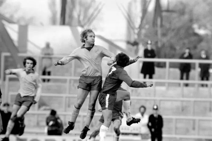 Framed Print : Football: Chelsea F. C. vs. Sheffield Wed. F. C. Alan Thompson climbs on the shoulders of Framed Print : Football: Chelsea F. C. vs. Sheffield Wed. F. C. Alan Thompson climbs on the shoulders of