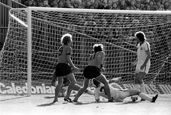 Football Division 1. Aston Villa 3 v. Tottenham Hotspur 0. October 1980 LF04-43-033