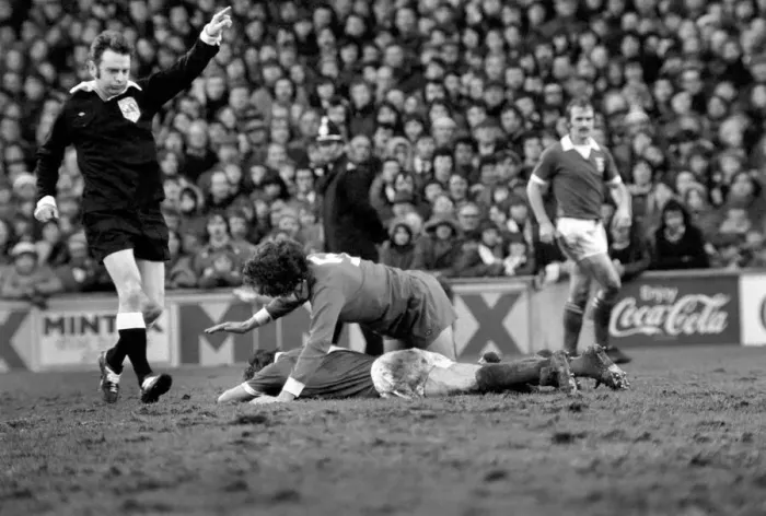 Framed Print : Football: F. A. Cup. Ipswich F. C. v. Liverpool F. C. January 1975 75-00478-035 Framed Print : Football: F. A. Cup. Ipswich F. C. v. Liverpool F. C. January 1975 75-00478-035