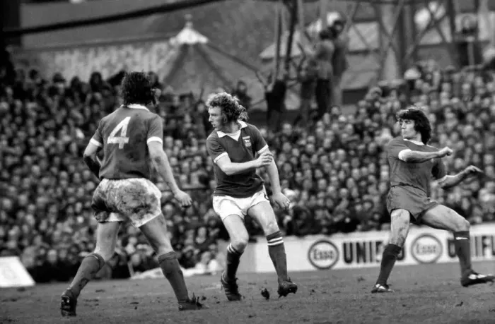 Framed Print : Football: F. A. Cup. Ipswich F. C. v. Liverpool F. C. January 1975 75-00478-038