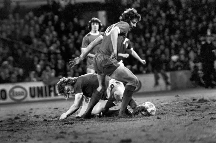Framed Print : Football: F. A. Cup. Ipswich F. C. v. Liverpool F. C. Toshack holds on the Beattie (6) Framed Print : Football: F. A. Cup. Ipswich F. C. v. Liverpool F. C. Toshack holds on the Beattie (6)