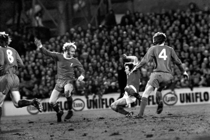 Framed Print : Football: F. A. Cup. Ipswich F. C. v. Liverpool F. C. January 1975 75-00478-023