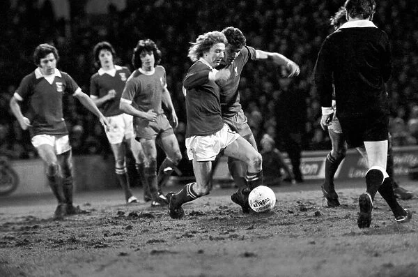 Football: F. A. Cup. Ipswich F. C. v. Liverpool F. C. January 1975 75-00478-007