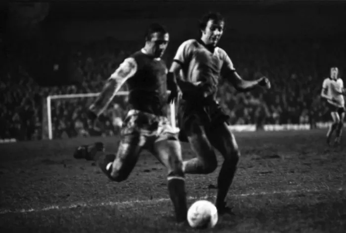 Framed Print : Football. F. A. Cup replay. Arsenal F. C. vs. Coventry City F. C. January 1975 75-00560-003 Framed Print : Football. F. A. Cup replay. Arsenal F. C. vs. Coventry City F. C. January 1975 75-00560-003