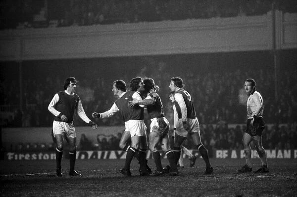 Football. F. A. Cup replay. Arsenal F. C. vs. Coventry City F. C. January 1975 75-00560-036