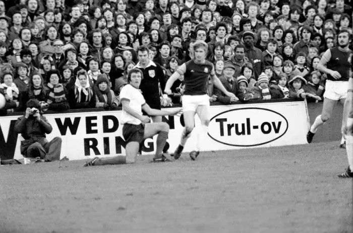 Framed Print : Football: F. A. Cup: West Ham F. C. (0) vs. Liverpool F. C. (2). January 1976 76-00045-042 Framed Print : Football: F. A. Cup: West Ham F. C. (0) vs. Liverpool F. C. (2). January 1976 76-00045-042