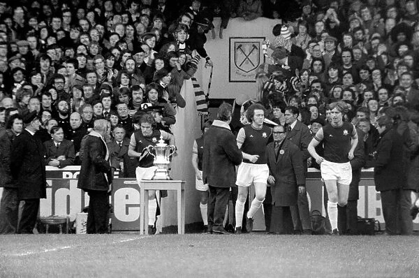 Football: F. A. Cup: West Ham F. C. (0) vs. Liverpool F. C. (2). January 1976 76-00045-029