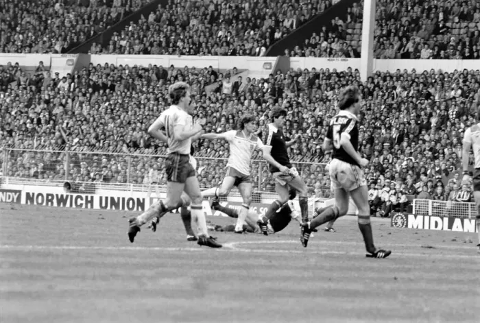 Framed Print : Football Home Internationals 1980  /  81 Season England v Scotland, Wembley