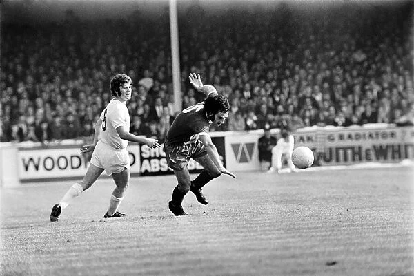 Football: Leeds United (1) v. Liverpool (0). September 1971 71-12020-021