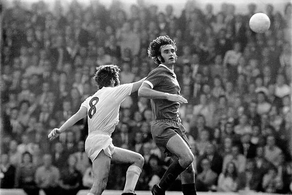 Football: Leeds United (1) v. Liverpool (0). September 1971 71-12020-006