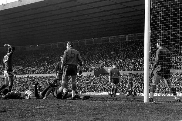 Football. Manchester United v. Crystal Palace. February 1970 70-1635-007