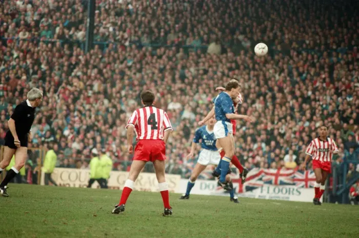 Framed Print : Football match, Birmingham City v Stoke City, final score 1-1, League Division Three Framed Print : Football match, Birmingham City v Stoke City, final score 1-1, League Division Three