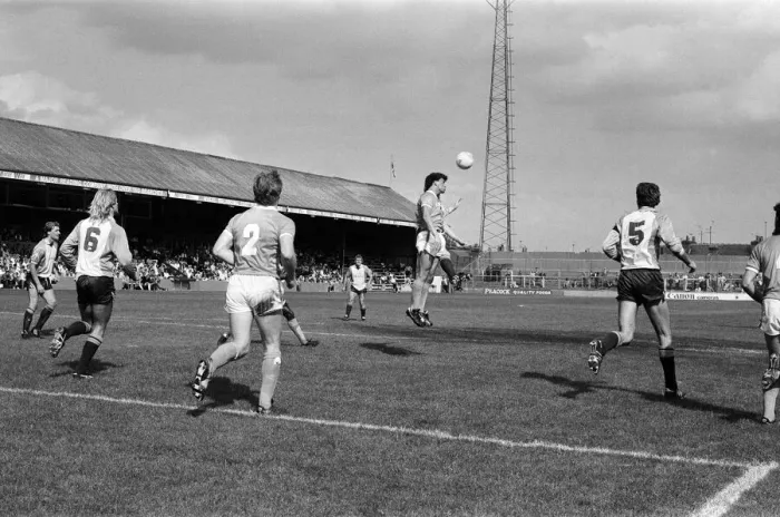 Framed Print : Football match, Reading v Blackpool, final score 1-0 to Reading. League Division Three Framed Print : Football match, Reading v Blackpool, final score 1-0 to Reading. League Division Three