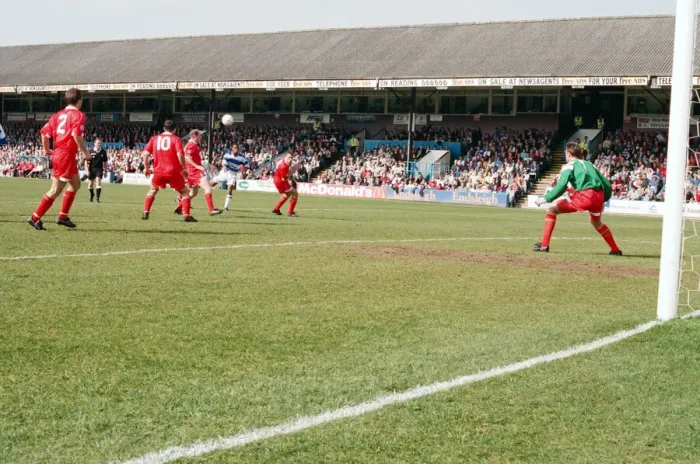 Framed Print : Football match, Reading v Swindon Town. Final score 3-0 to Reading. League Division 1 Framed Print : Football match, Reading v Swindon Town. Final score 3-0 to Reading. League Division 1