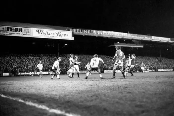 Framed Print : Football: Norwich F. C. (1) v. Manchester United F. C. (0). January 1975 75-00414-033 Framed Print : Football: Norwich F. C. (1) v. Manchester United F. C. (0). January 1975 75-00414-033