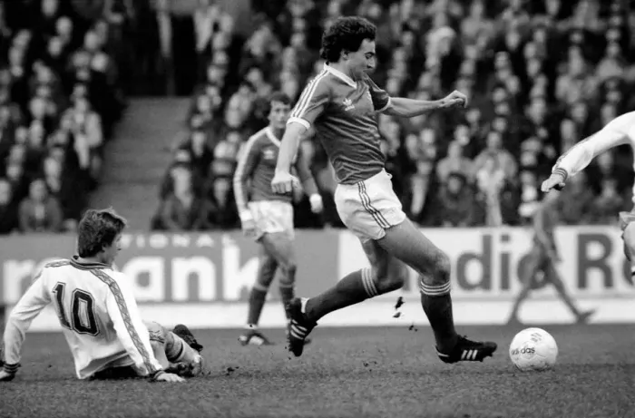 Framed Print : Football: Nottingham Forest vs. Sunderland. December 1980 80-07212-012 Framed Print : Football: Nottingham Forest vs. Sunderland. December 1980 80-07212-012