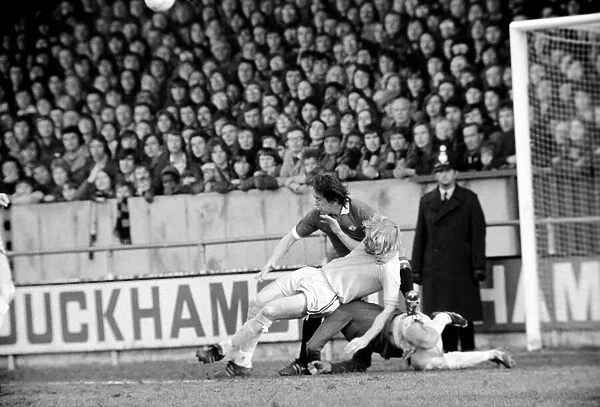 Football: Oxford United vs. Manchester United. February 1975 75-00765-025