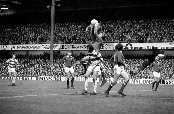 Football: Queens Park Rangers (1) vs. Chelsea F. C. (0). March 1975 75-01518-018