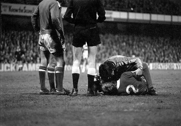 Football: Queens Park Rangers (1) vs. Chelsea F. C. (0). March 1975 75-01518-007