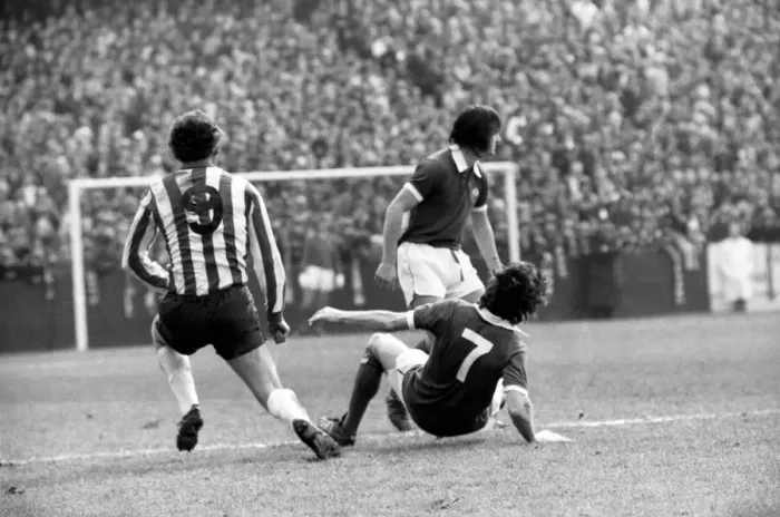 Framed Print : Football: Southampton F. C. vs. Manchester City United F. C. April 1975 75-1785-023