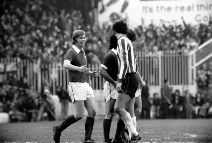 Framed Print : Football: Southampton F. C. vs. Manchester City United F. C. April 1975 75-1785-017 Framed Print : Football: Southampton F. C. vs. Manchester City United F. C. April 1975 75-1785-017