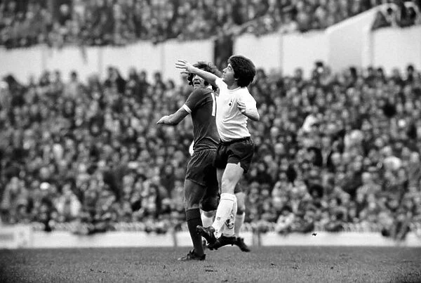 Football: Spurs F. C. vs. Liverpool F. C. March 1975 75-01596-007