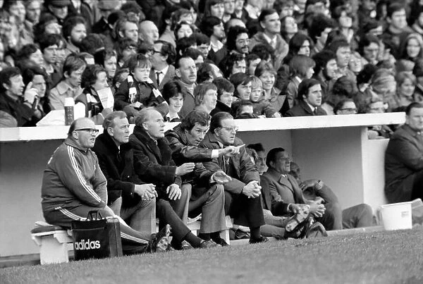 Football: Tottenham Hotspur F. C. vs. Liverpool F. C. March 1975 75-01598-058