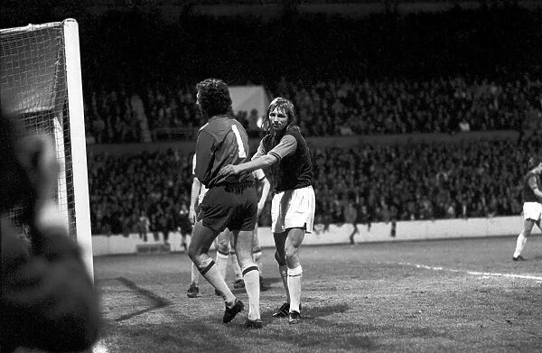 Football: West Ham F. C. (1) vs. Arsenal F. C. (0). April 1975 75-2230-022