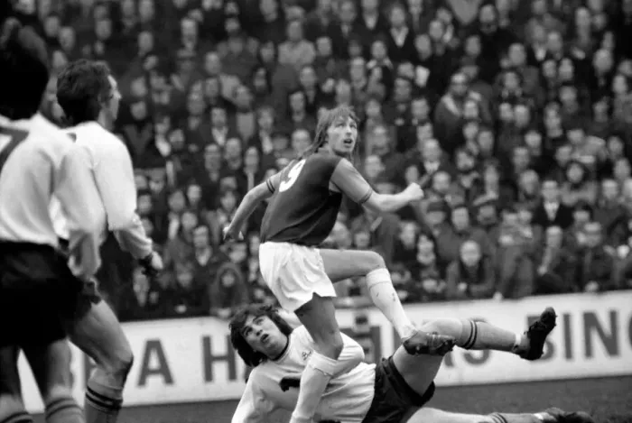 Framed Print : Football: West Ham F. C. v. Burnley. West Ham (2) v. Burnley (1). March 1975 75-01466-032