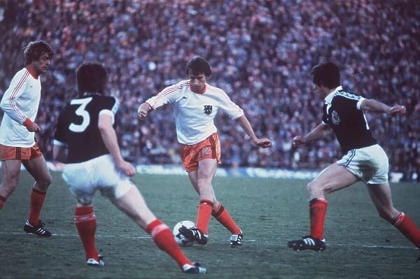 Football World Cup 1978 Scotland 2 Holland 3 in Mendoza Left to Right