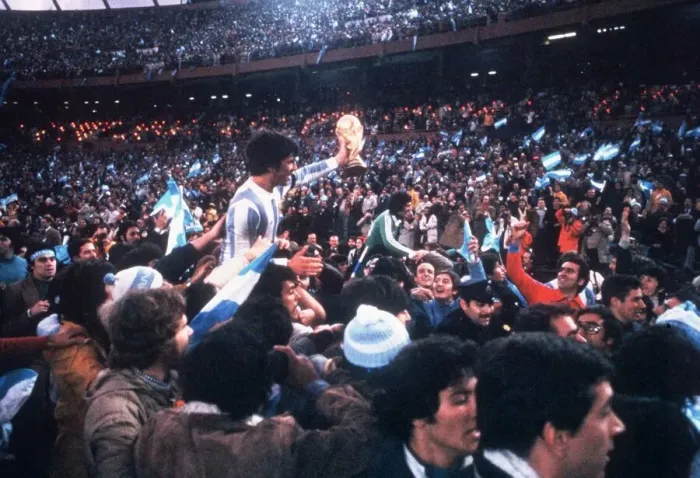 Framed Print : Football World Cup Final 1978 Argentina 3 Holland 1 in Buenos Aires Framed Print : Football World Cup Final 1978 Argentina 3 Holland 1 in Buenos Aires